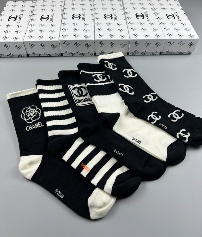 Chanel socks 040605